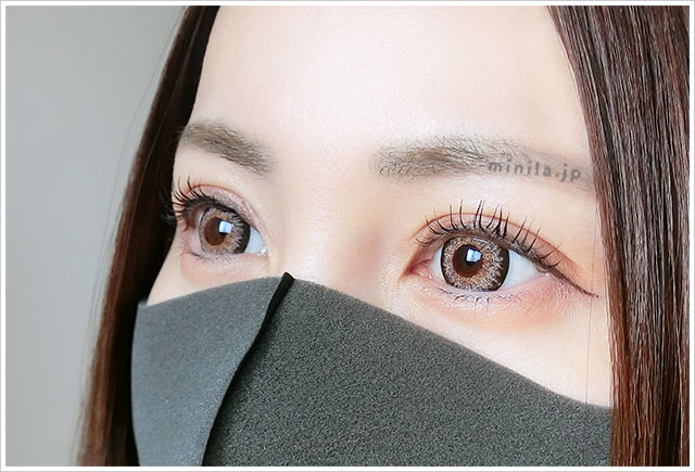 チョコレート（ワンデー）レポ装着画像引きで撮影